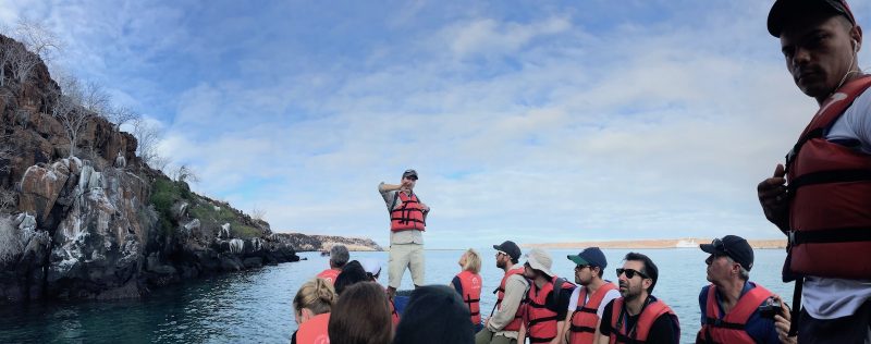 galapagos experience crew